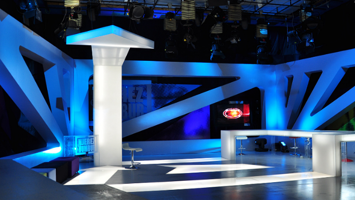 Set do show. ТВ шоу next. Детские телестудии. Галерея. Задник для студии.